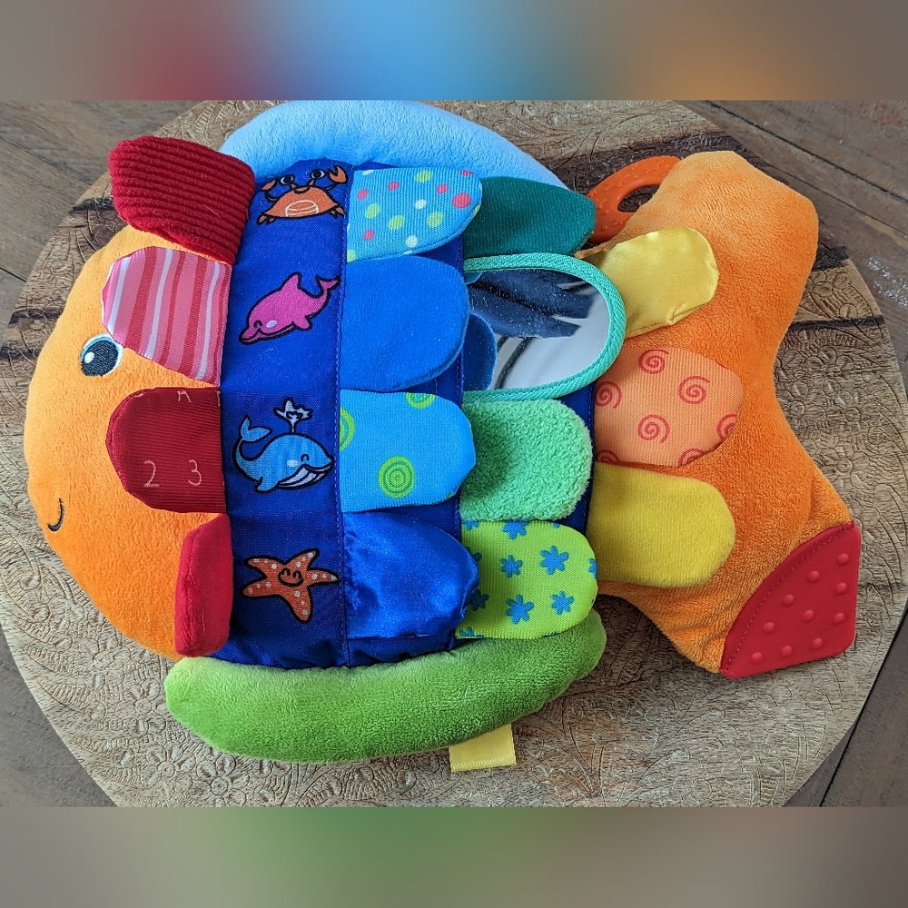Melissa & Doug infant's flip fish baby toy